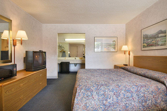 Knights Inn Junction City Quarto foto
